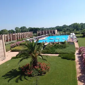 Cosmopolitan Golf&beach Tirrenia